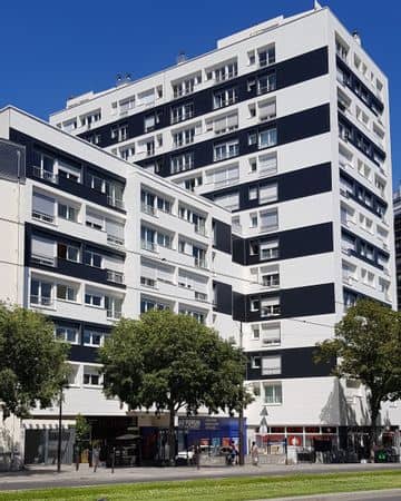 Copropriété 20 rue d'Arcueil dans le 14e arrondissement de Paris, rénovée globalement et lauréate des Trophées Métropolitains CoachCopro 2023. ©Copropriété Arcueil