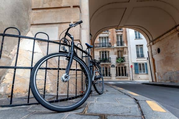 Installer un abri vélo sécurisé dans sa copropriété : c'est